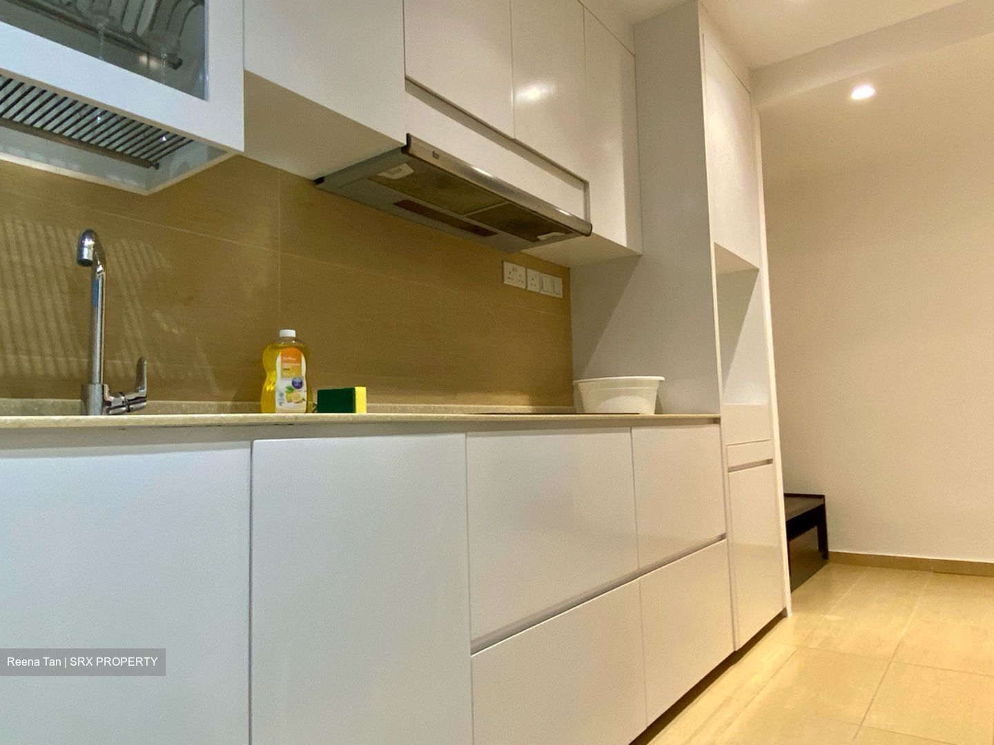 International Plaza (D2), Apartment #427097491